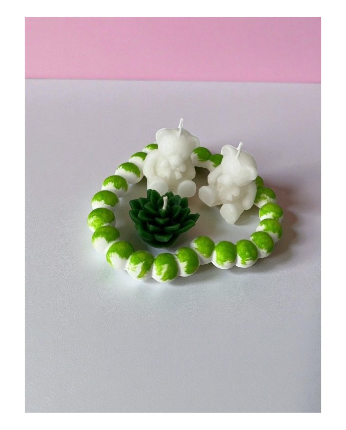 Kalp Beton Takı Tabağı Üstünde 2 Adet Ayıcık ve 1 Adet Çiçek Mum